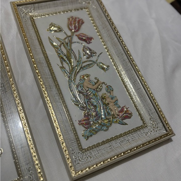 Vintage Pair of Rococo Gold Metalcraft Giclee Wall Art - Picture 3 of 10